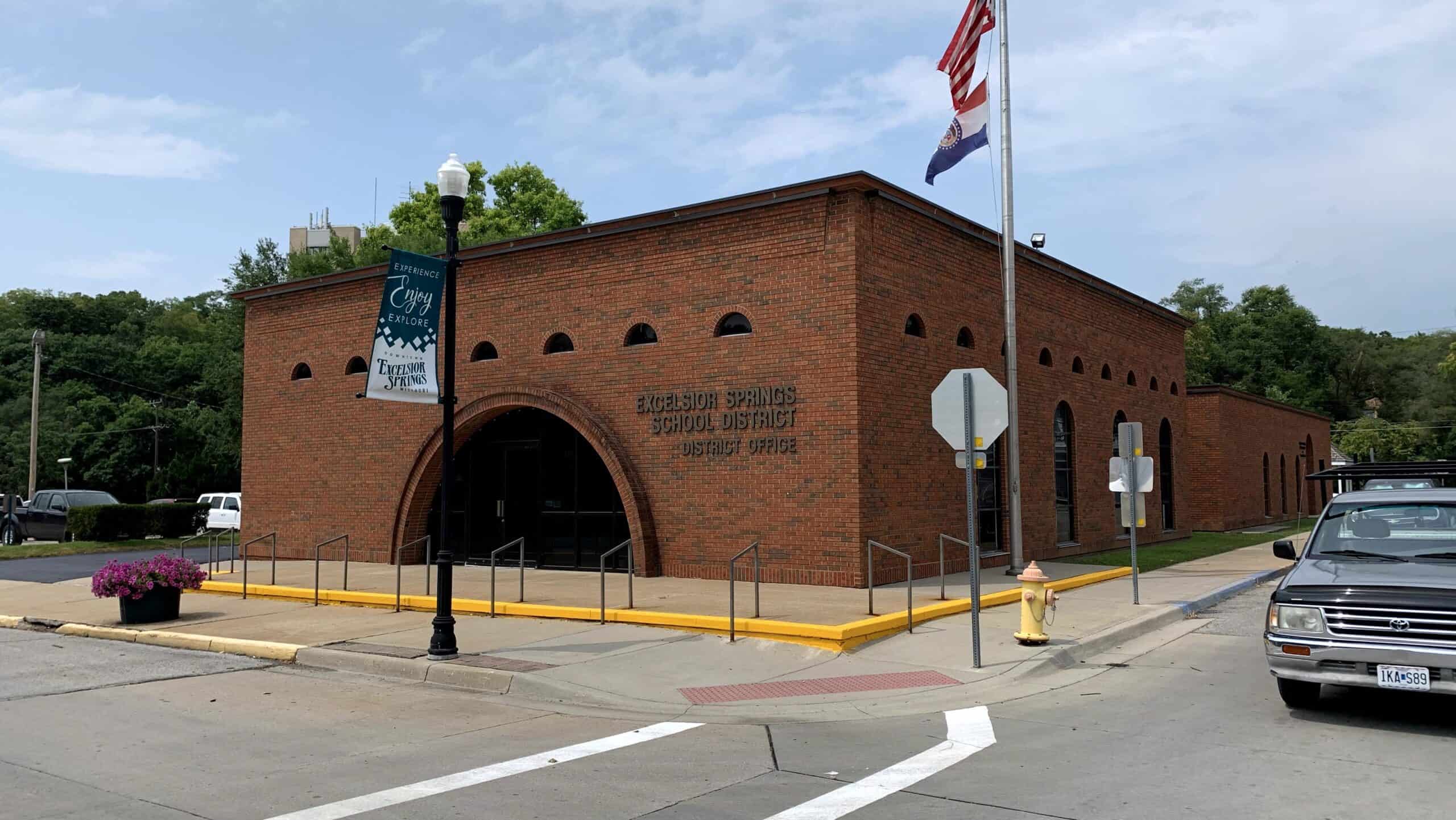 ES School District office