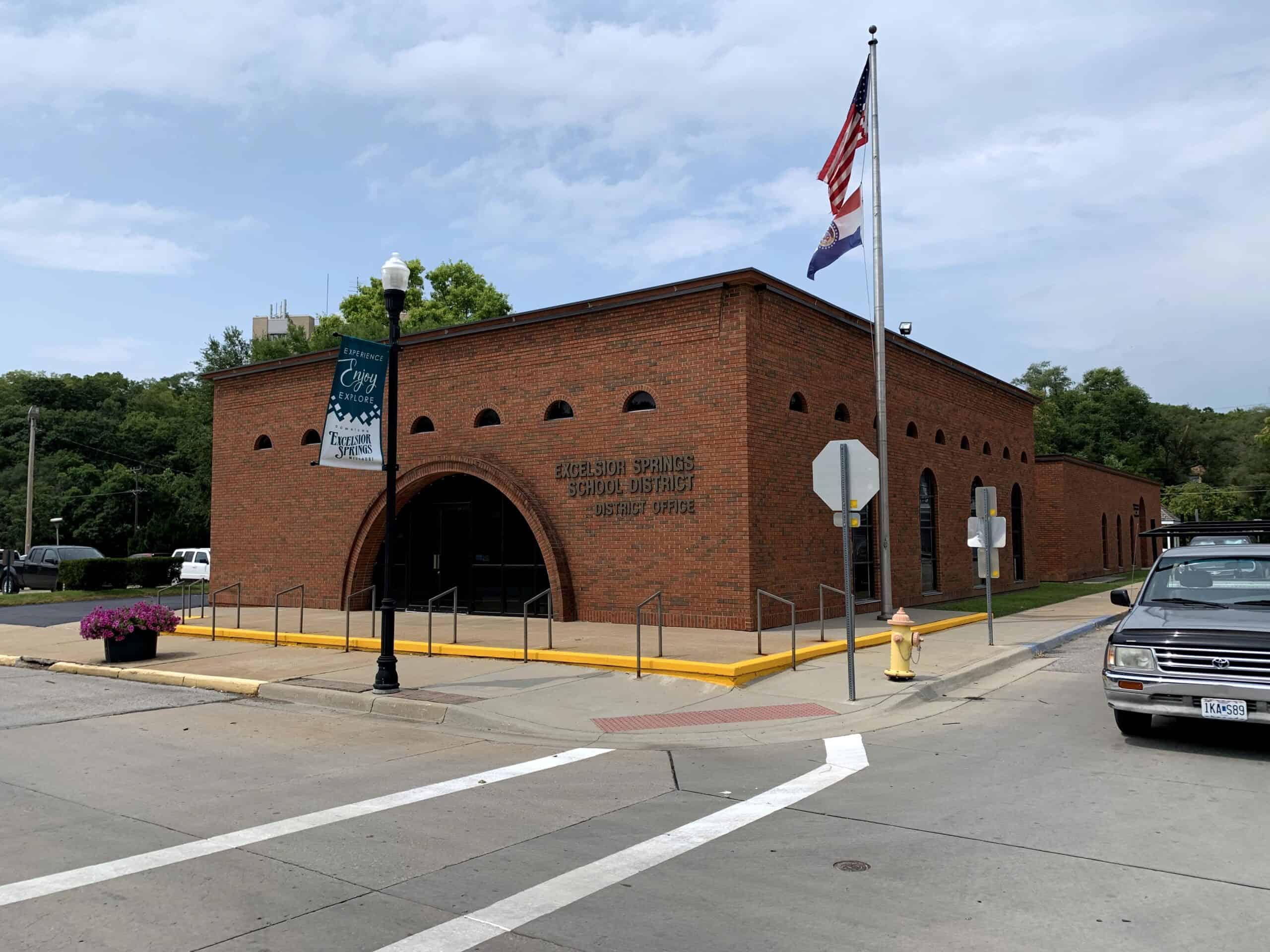 ES School District office