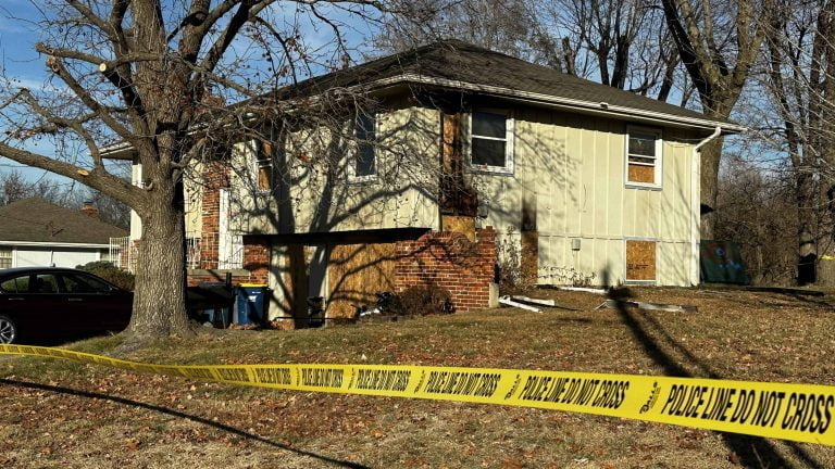 Fire on Dawn Ave. Claims One Life