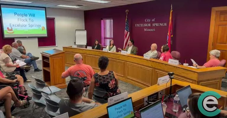 Gone to the Birds? Excelsior Springs Discusses Allowing Chickens in City Limits