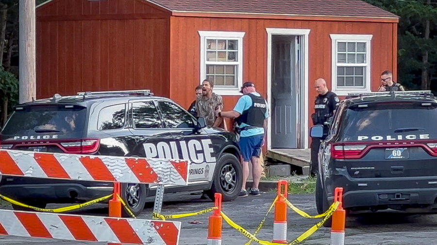 Maupins Arrest