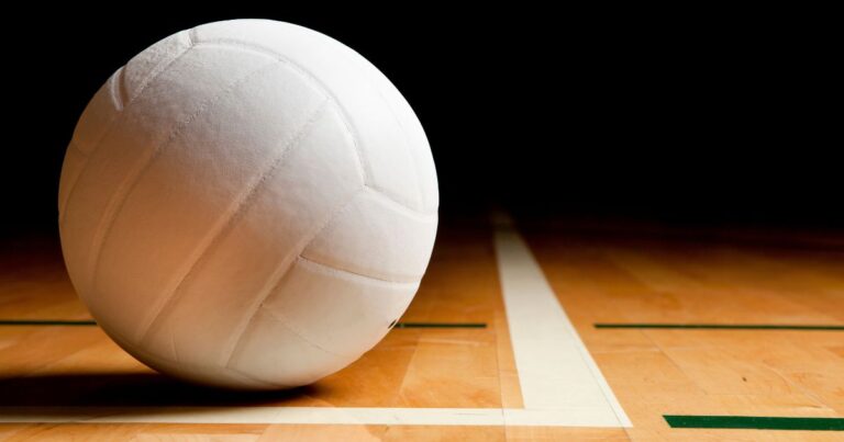 Tigers Volleyball Sweeps into Semifinals Before Falling to Odessa