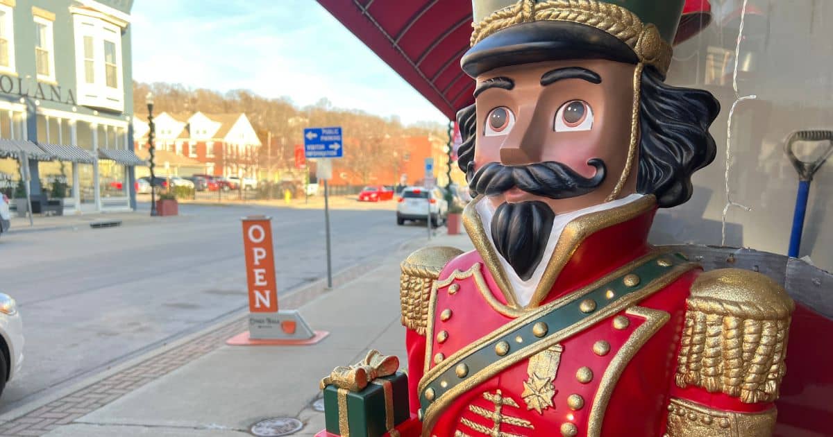 Christmas in downtown Excelsior Springs