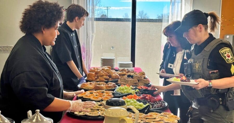 Job Corps culinary students serve breakfast