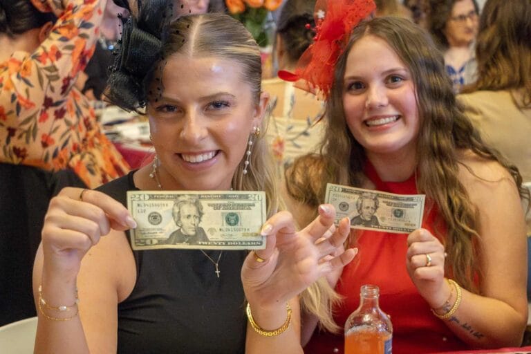 Piccadilly Gala Raises $29,000 for All-Ability Park