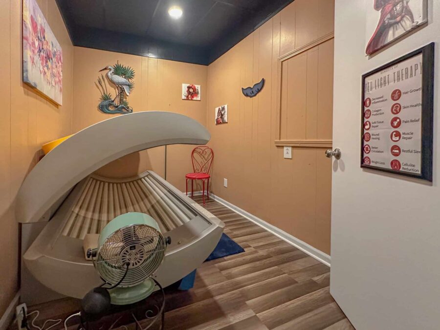 tanning bed at Boopertone